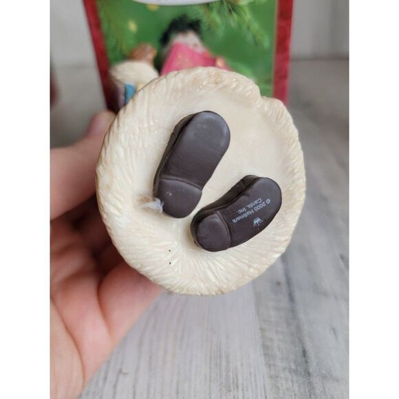 Hallmark 2000 toy shop serenade ornament Xmas - Picture 6 of 6